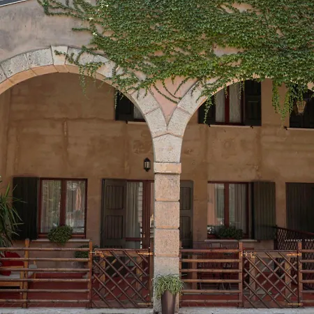 Corte Roveggia - Bilocale Monet