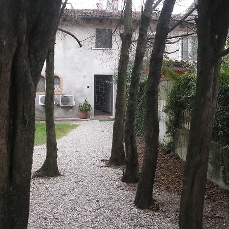 Corte Roveggia - Bilocale Monet Apartment *